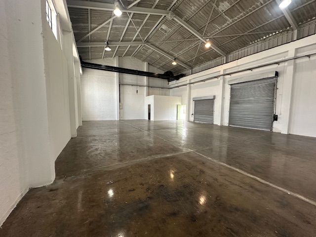 To Let commercial Property for Rent in Maitland Western Cape